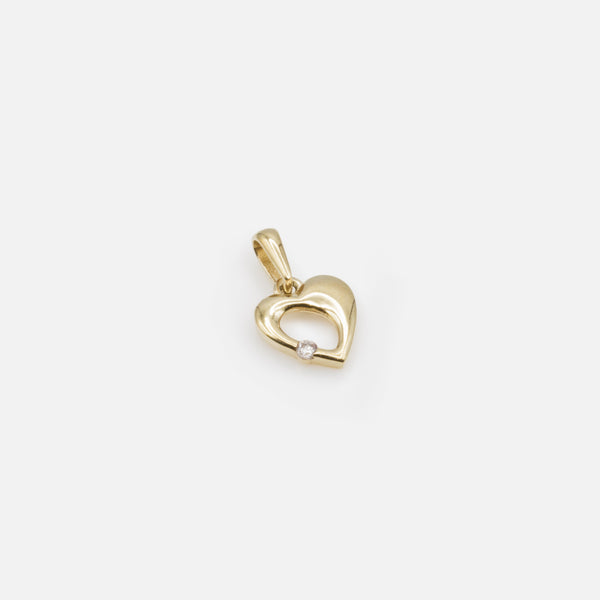 Load image into Gallery viewer, Delicate heart charm and cubic zirconia in 10 carat gold