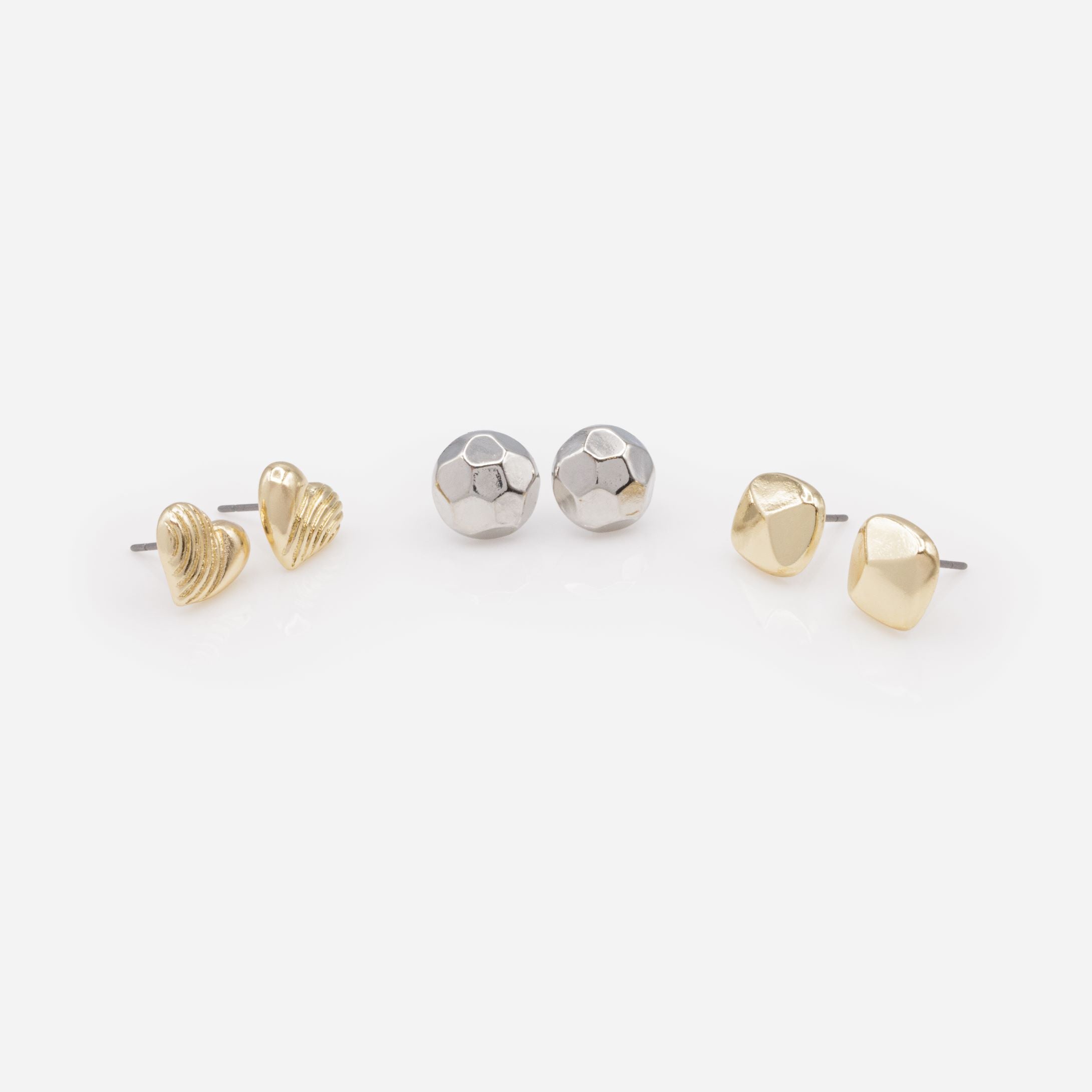 Trio de boucles d'oreilles deux tons cœurs texturés & billes martelées