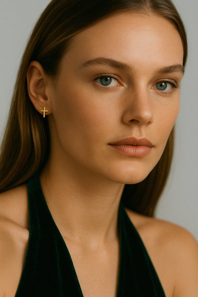 Charger l'image dans la galerie, Boucles d'oreilles croix en or 10 carats