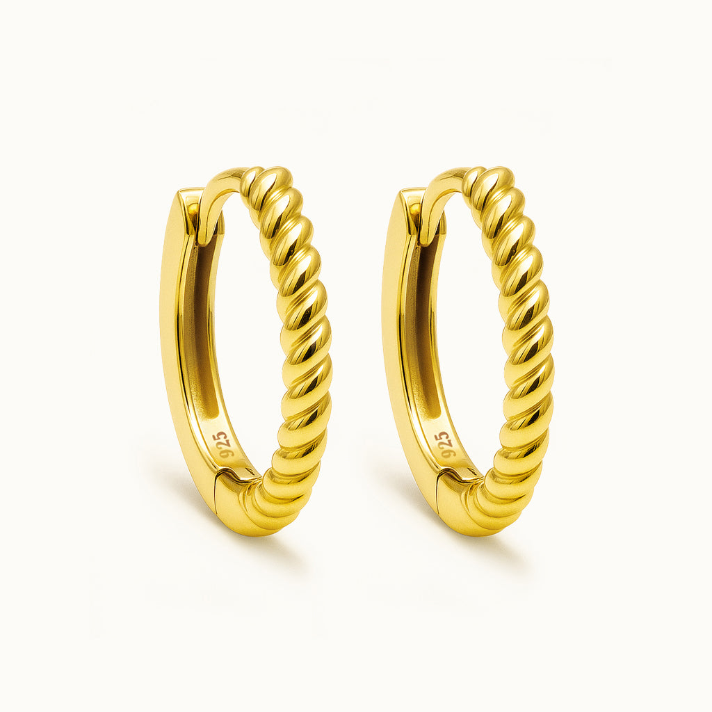 Boucles d'oreilles huggies 15 mm à demi torsadées en or vermeil