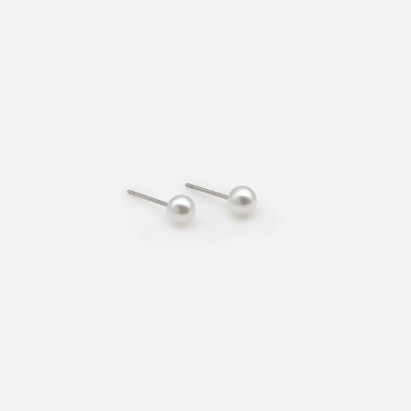 Load image into Gallery viewer, Duo of pearl earrings and twisted gold rings