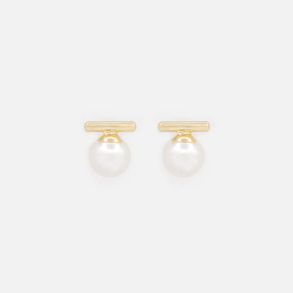 Load image into Gallery viewer, 10mm pearl earrings on gold beam