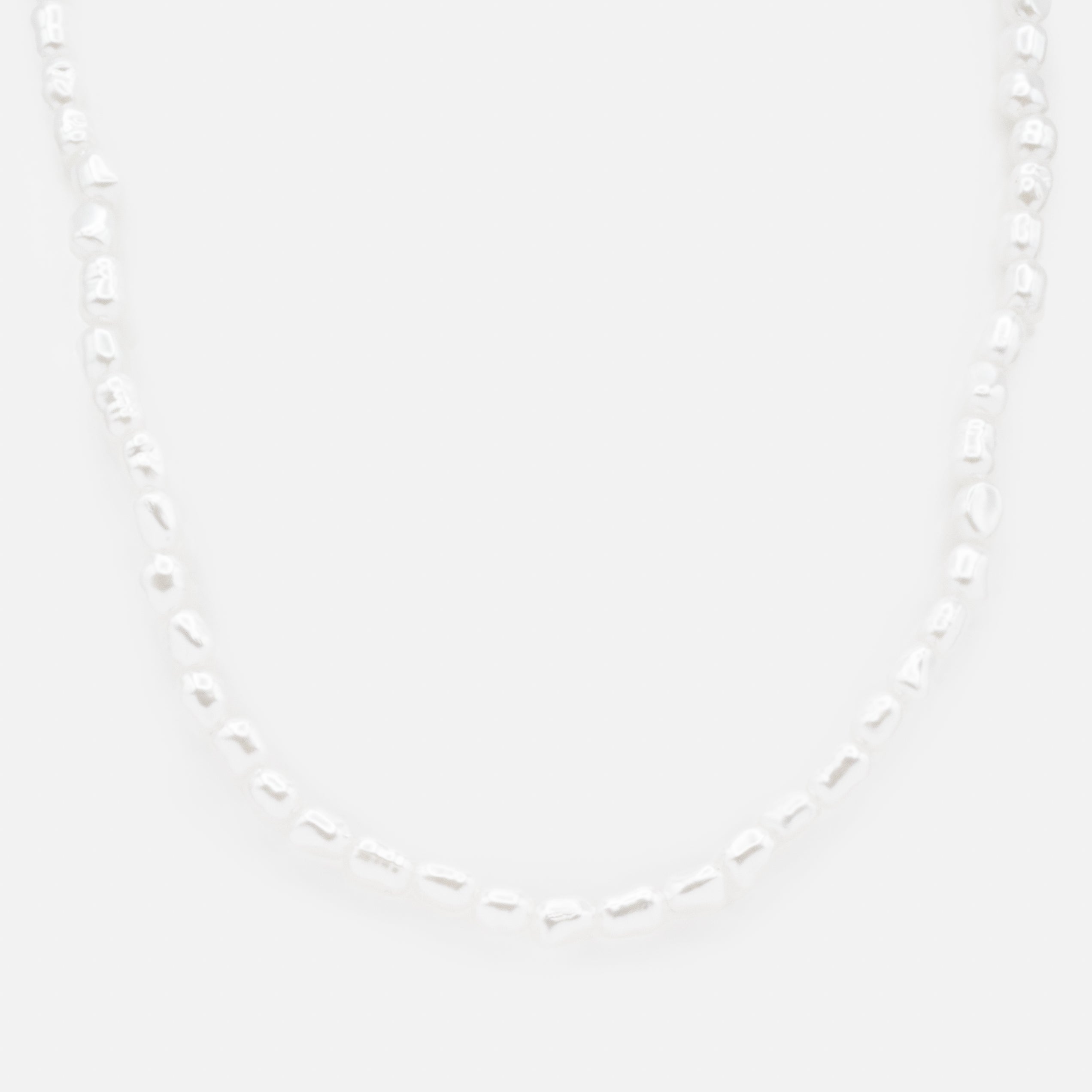 Collier de petites perles