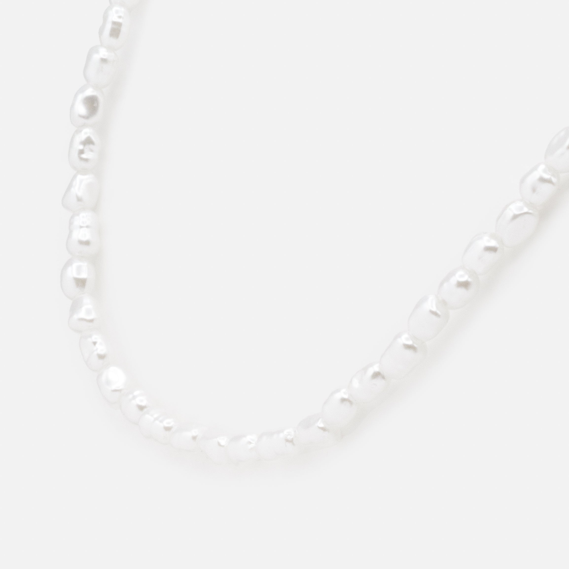 Collier de petites perles
