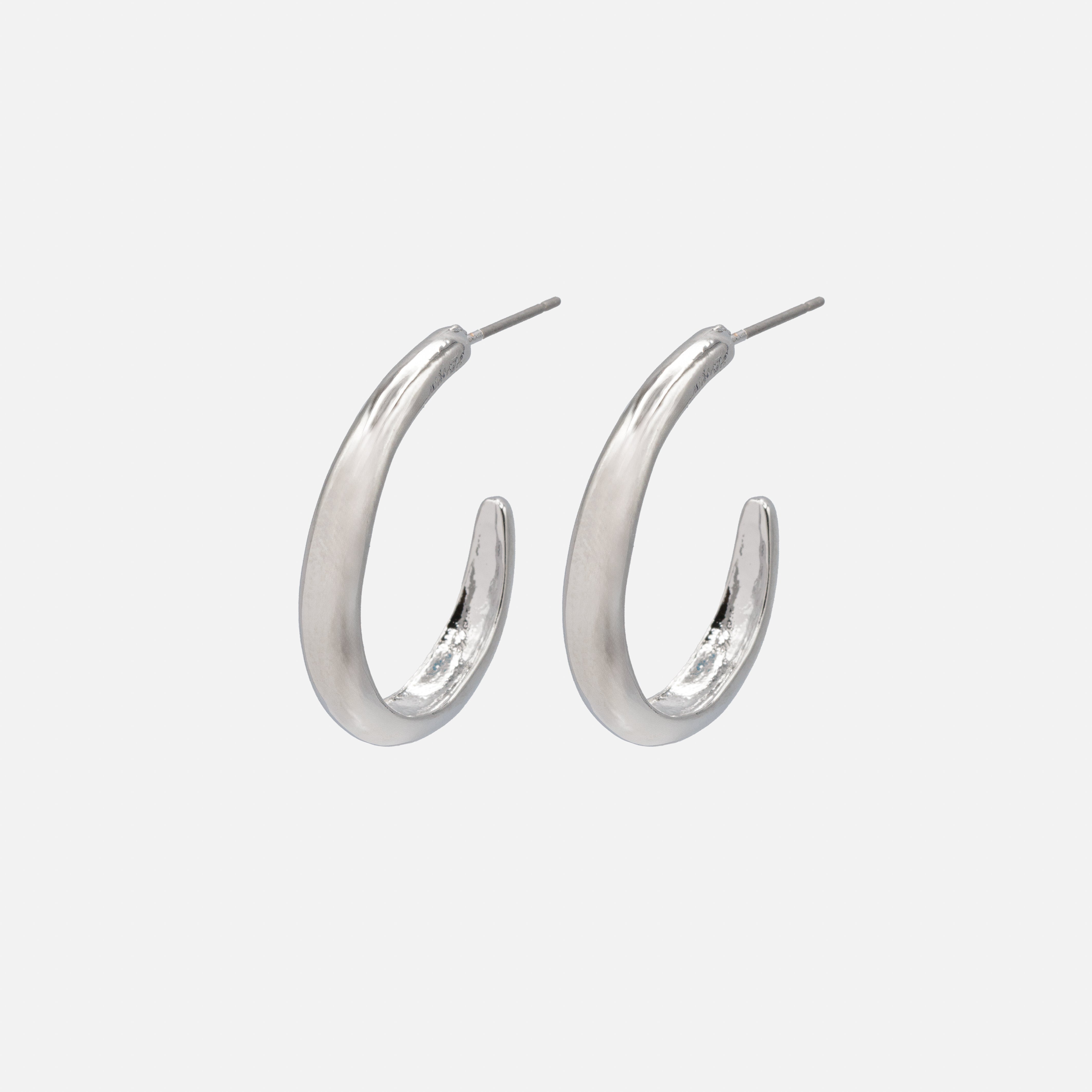 Boucles d'oreilles anneaux ovales ouverts argentés
