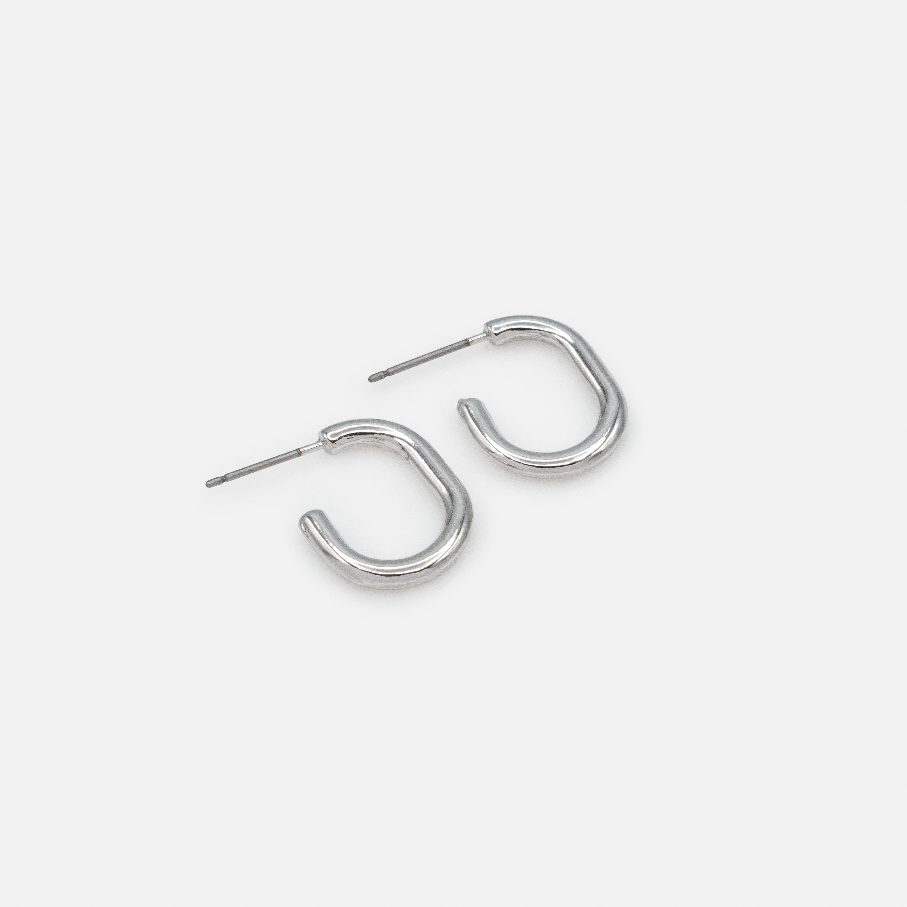 Boucles d'oreilles petits anneaux argentés