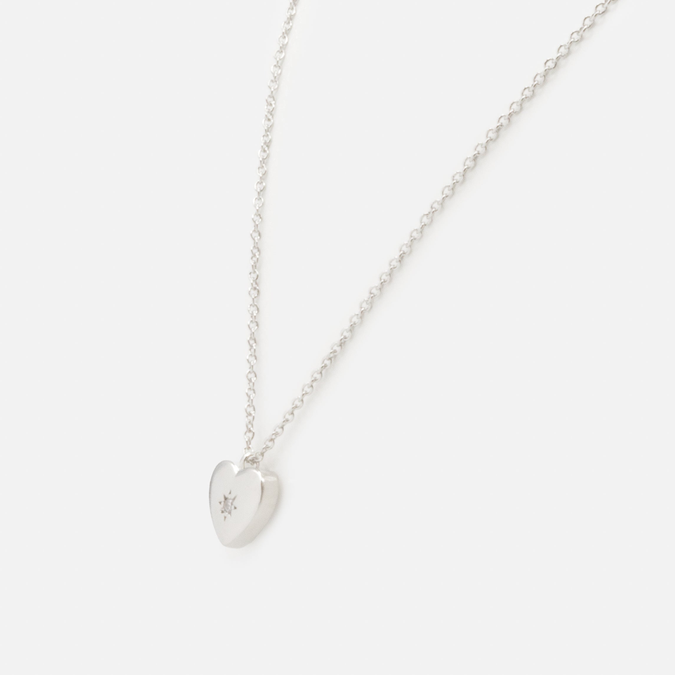 Collier argenté breloque cœur épais avec zircon cubique
