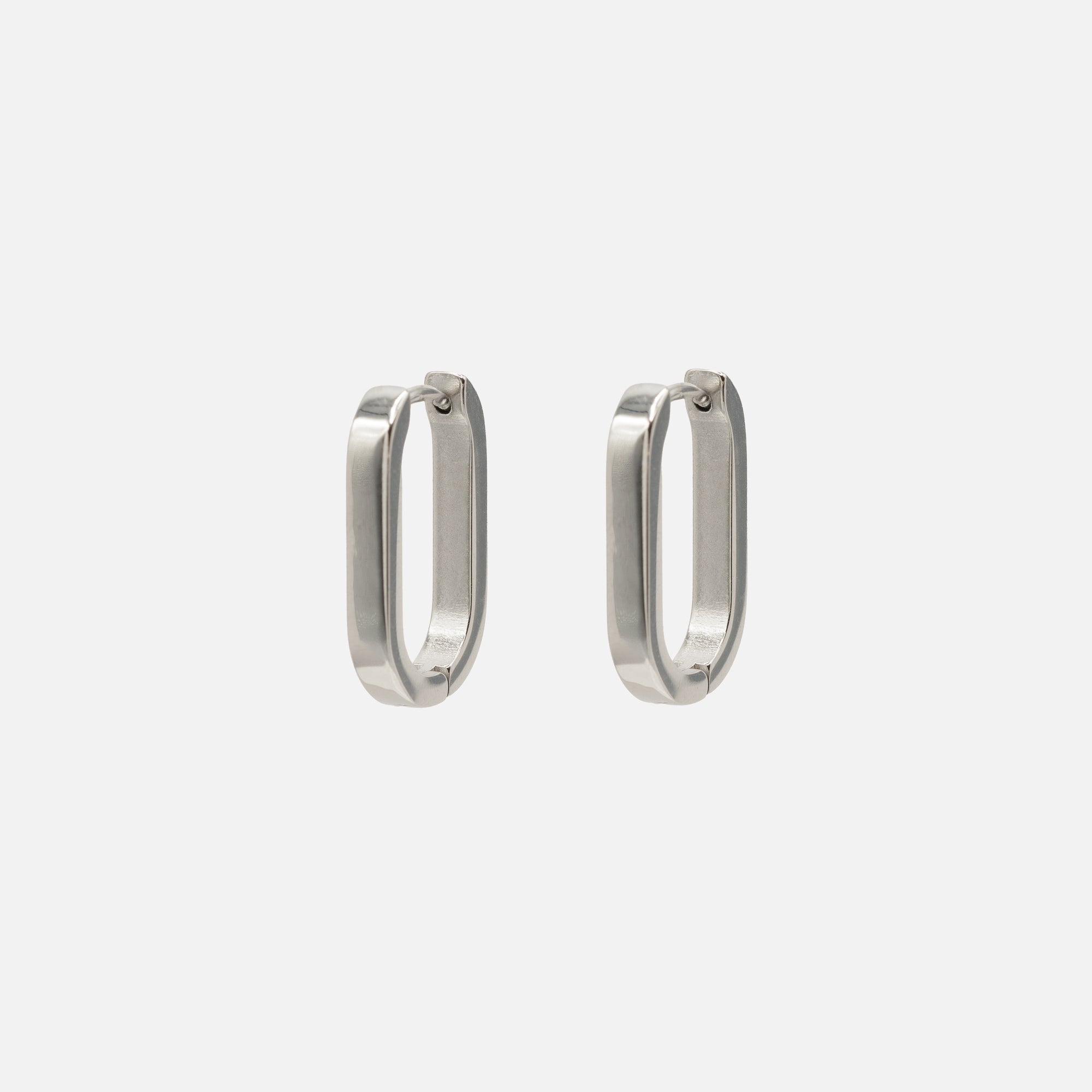 Silver oval hoop earrings in stainless steel