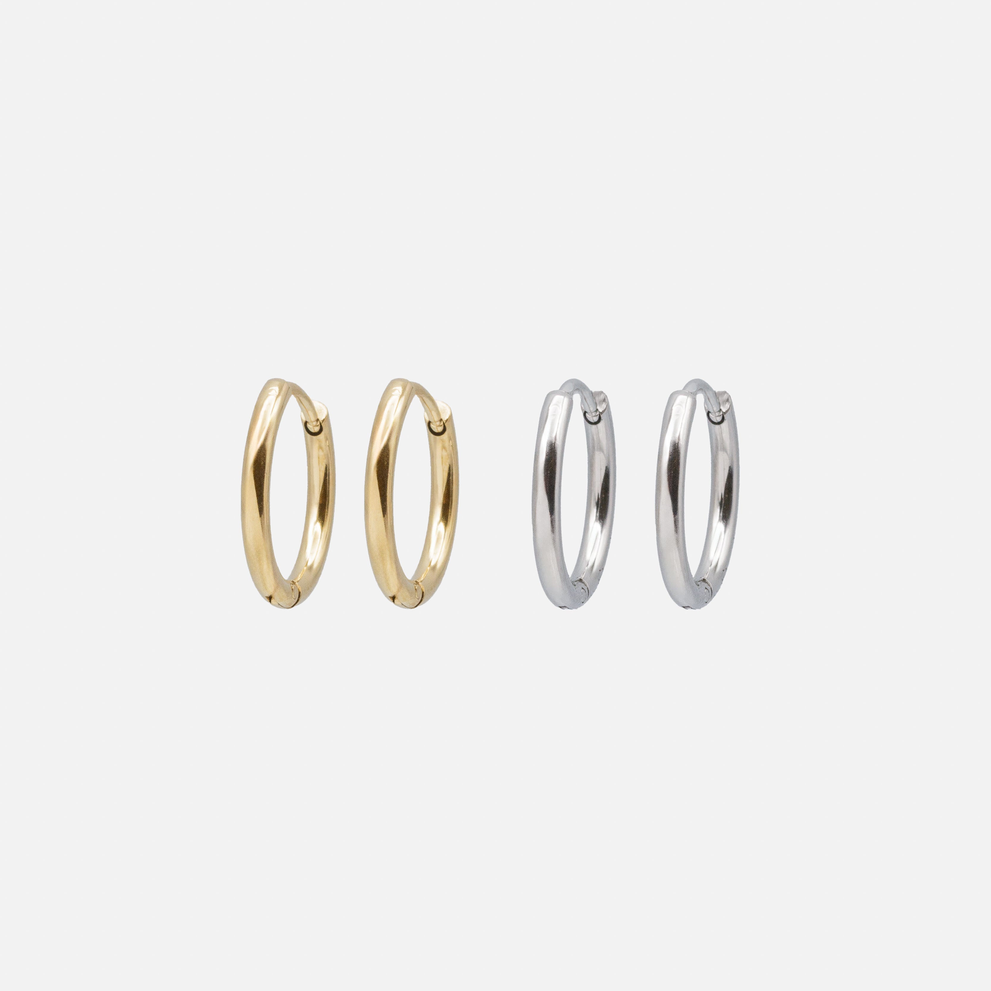Boucles d'oreilles huggies deux tons en acier inoxydable