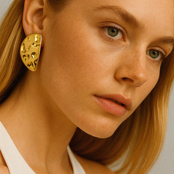 Load image into Gallery viewer, Textured half-moon gold-tone stainless steel earrings