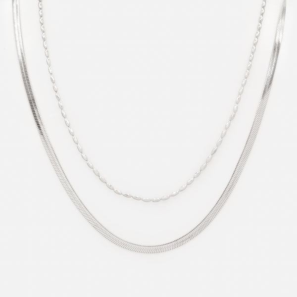 Charger l'image dans la galerie, Collier argenté double chaîne à mailles plates et billes allongées en acier inoxydable