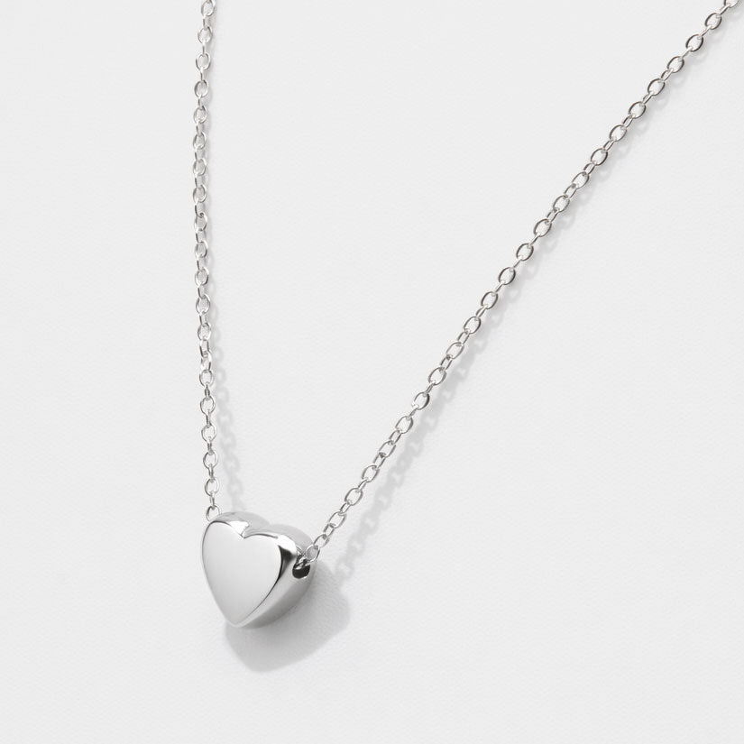 Collier chaîne chunky motif cœur argenté en acier inoxydable