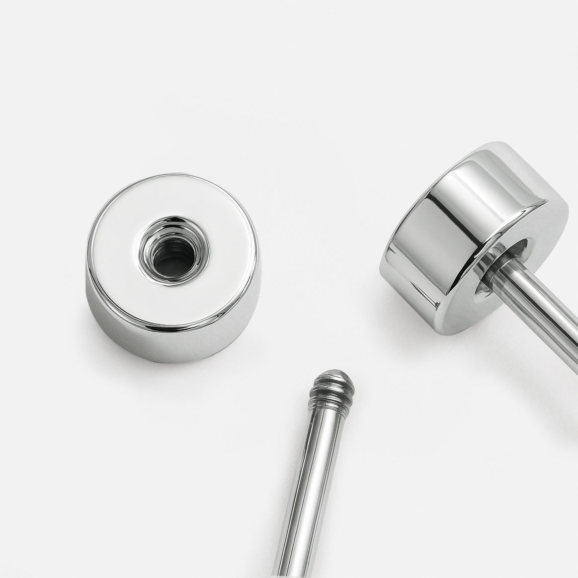 Mini boucles d'oreilles argentées en acier inoxydable avec zircon cubique 3 mm