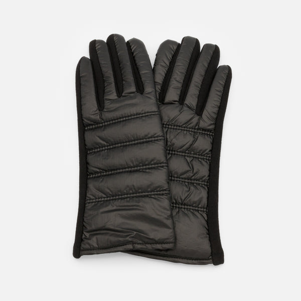 Load image into Gallery viewer, Black touchscreen gloves in quilted effect fabric