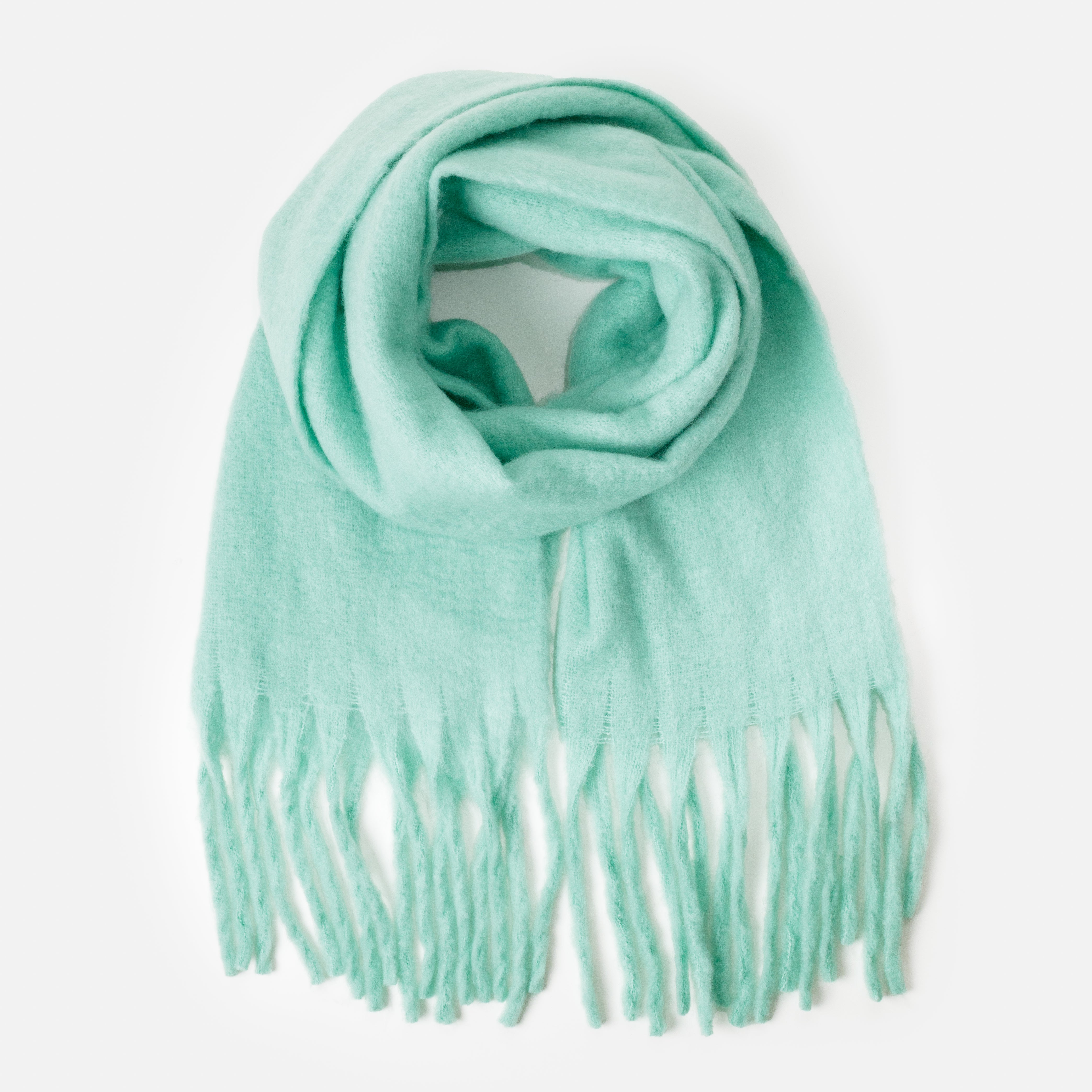 Foulard douillet vert menthe à franges