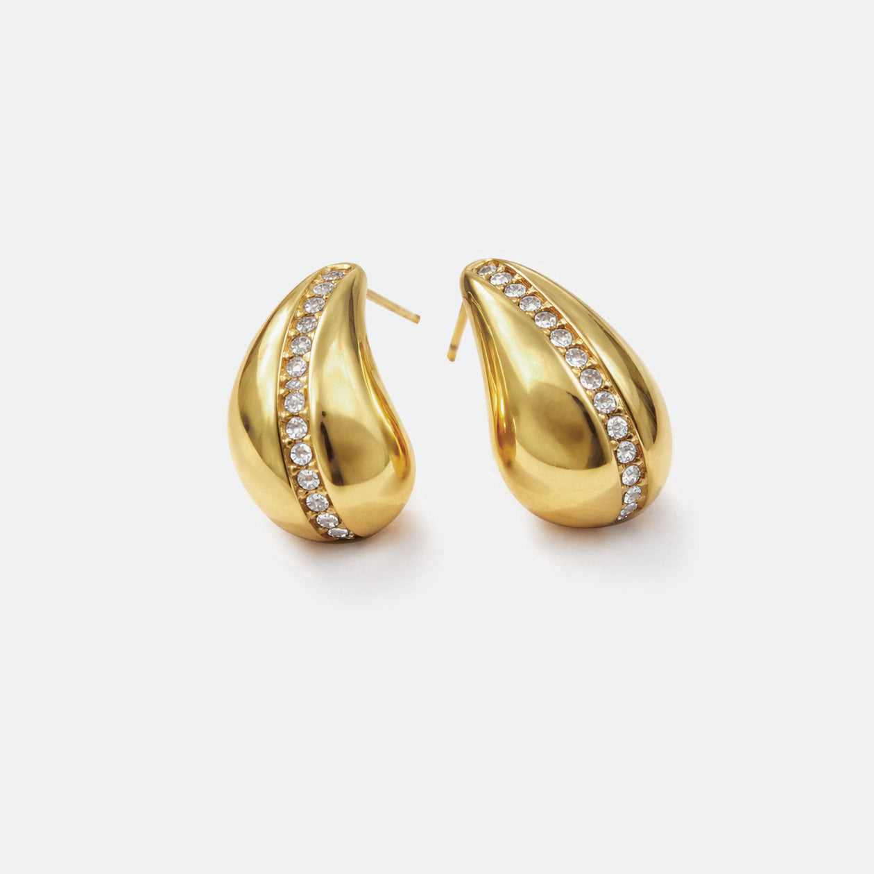 Bizou SF253E007GL – Gold chunky teardrop stud earrings with pavé cubic zirconia stripe in stainless steel, angled view