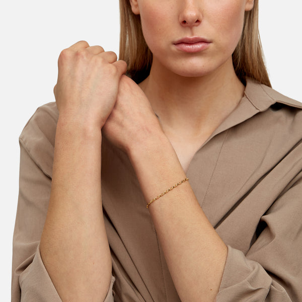 Load image into Gallery viewer, 10K yellow gold navy mesh bracelet