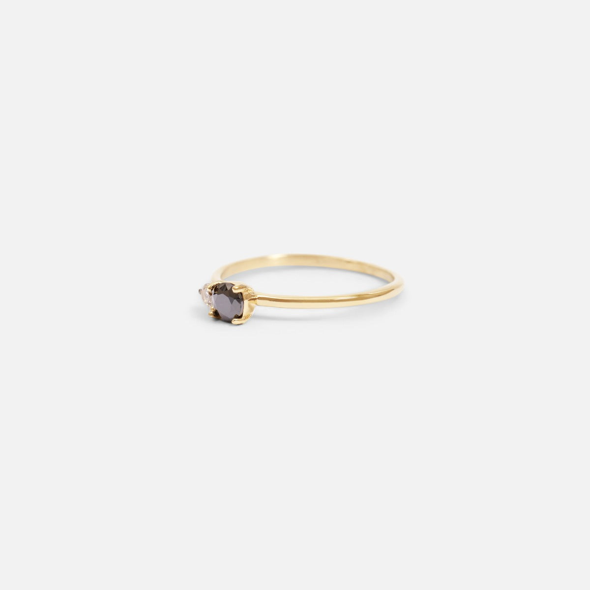 Bague dorée acier inoxydable et zircons cubiques