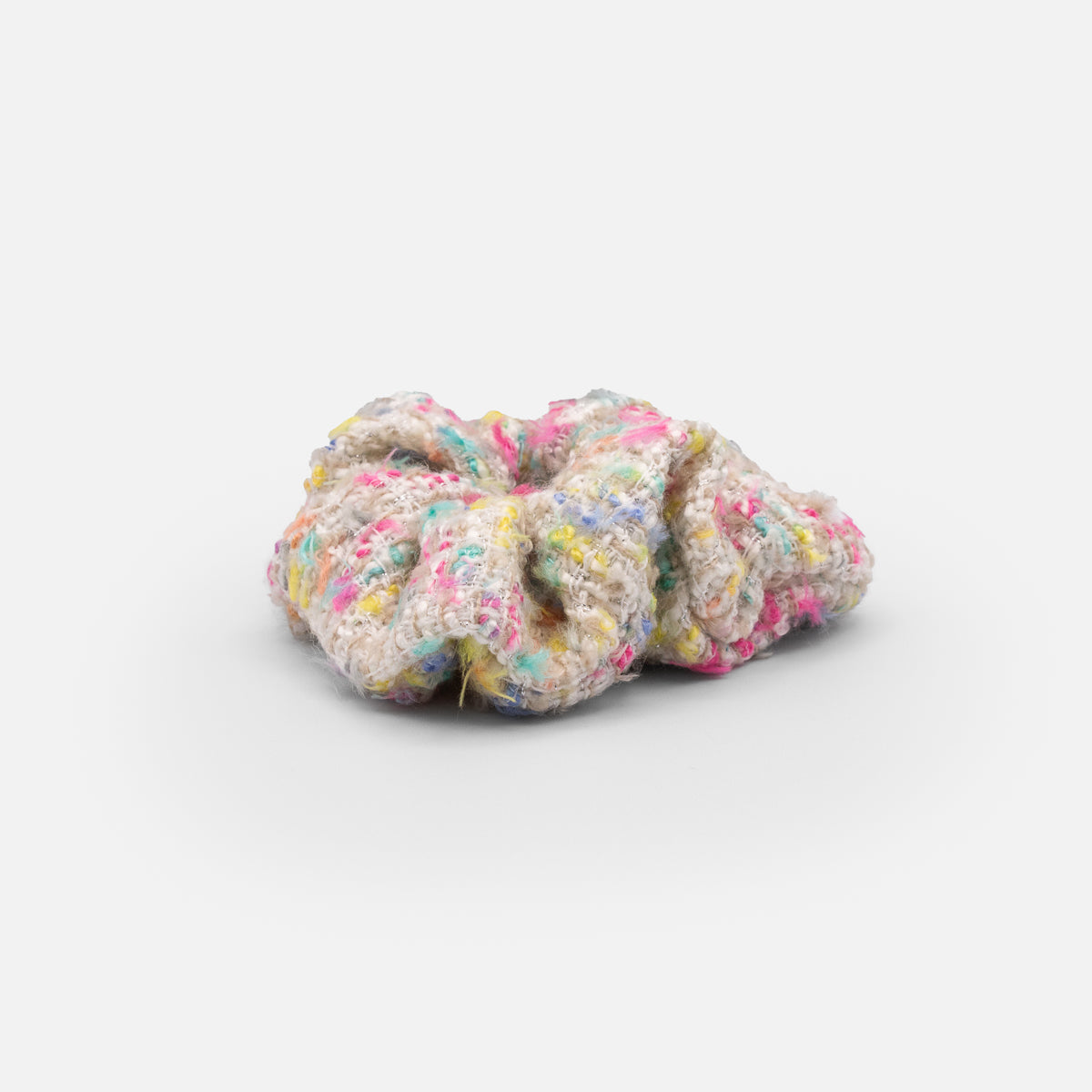 Multicolored knitted scrunchie