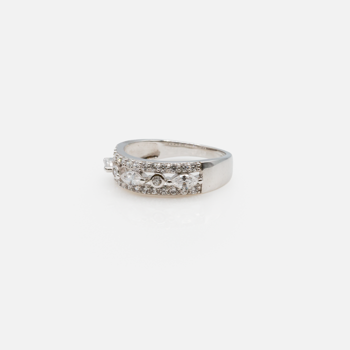 Sterling silver ring with stones