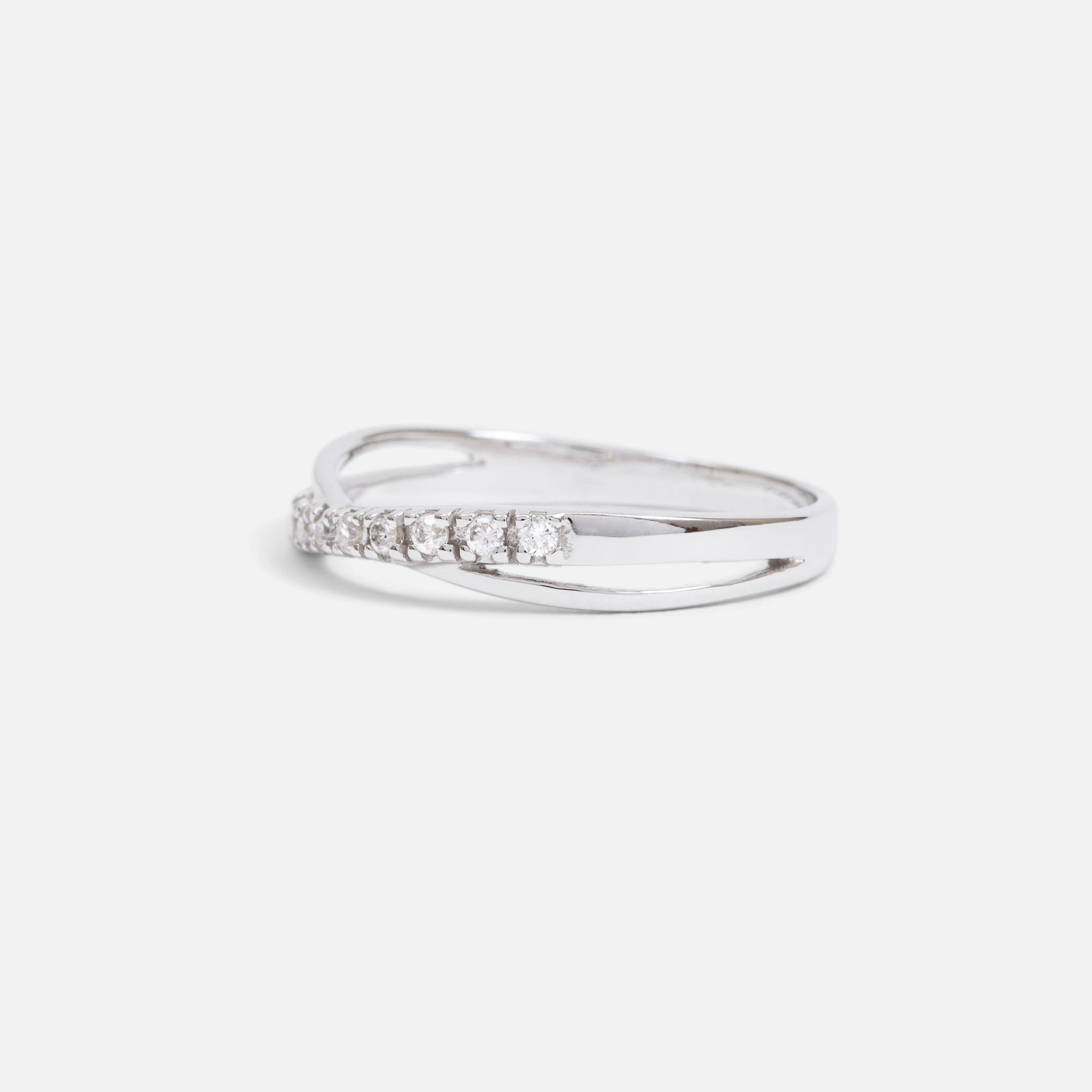 Bague croisée en argent sterling avec pierres