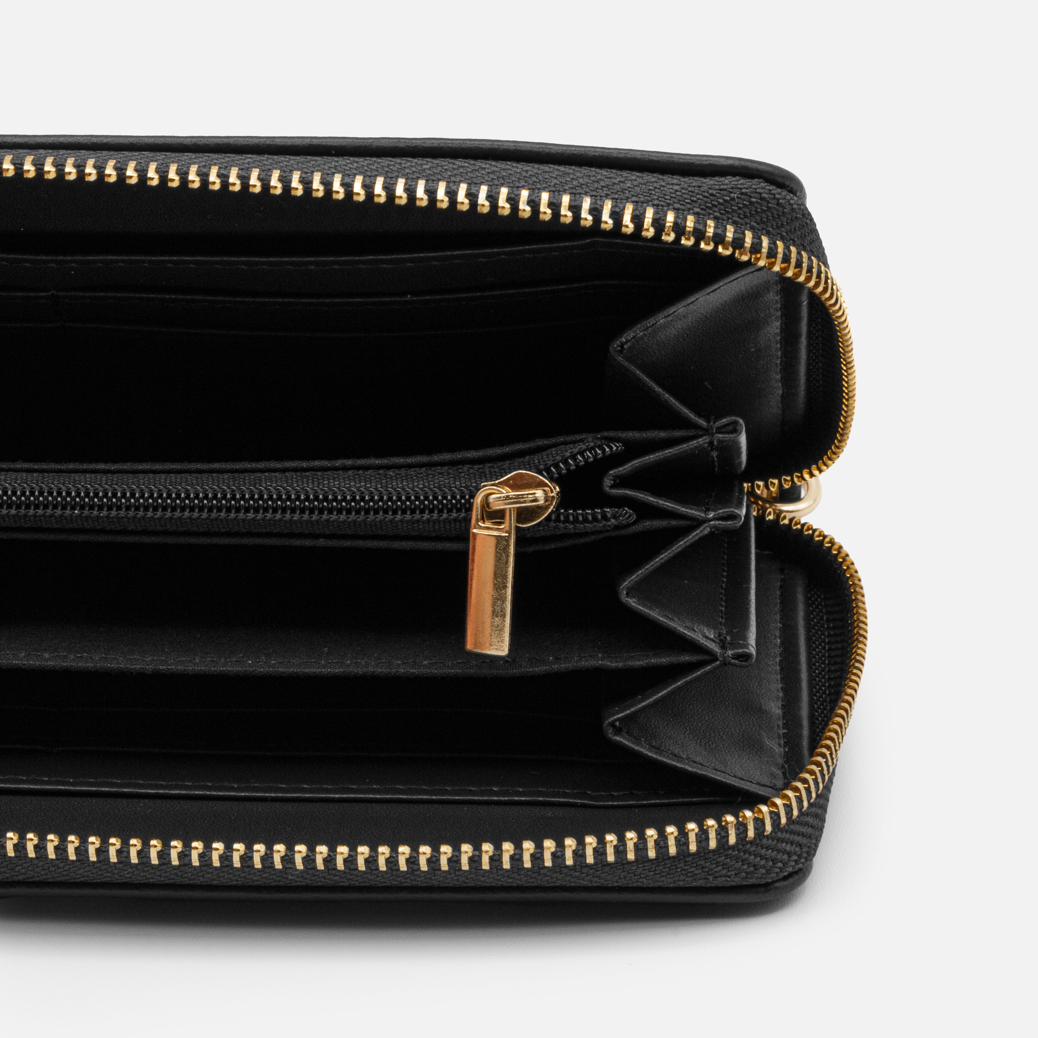 Black wallet with PU tassel