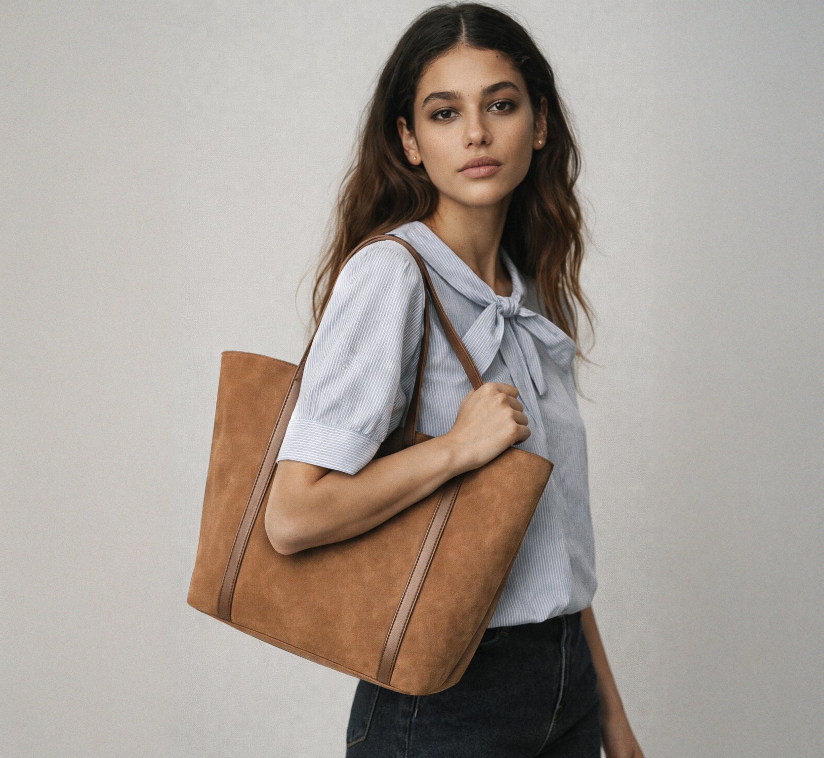 Pale brown suede-effect handbag