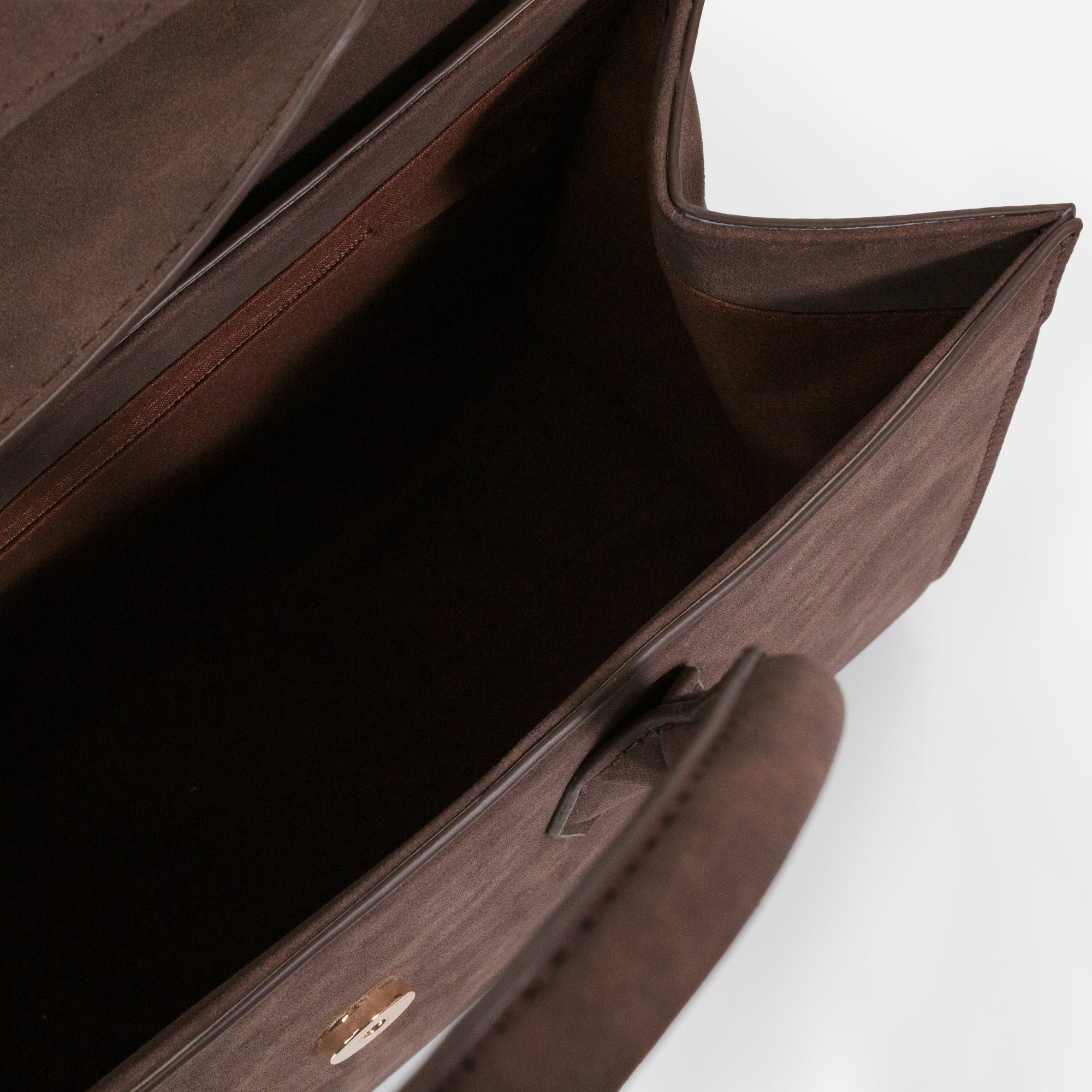 Sac à main brun foncé en suède