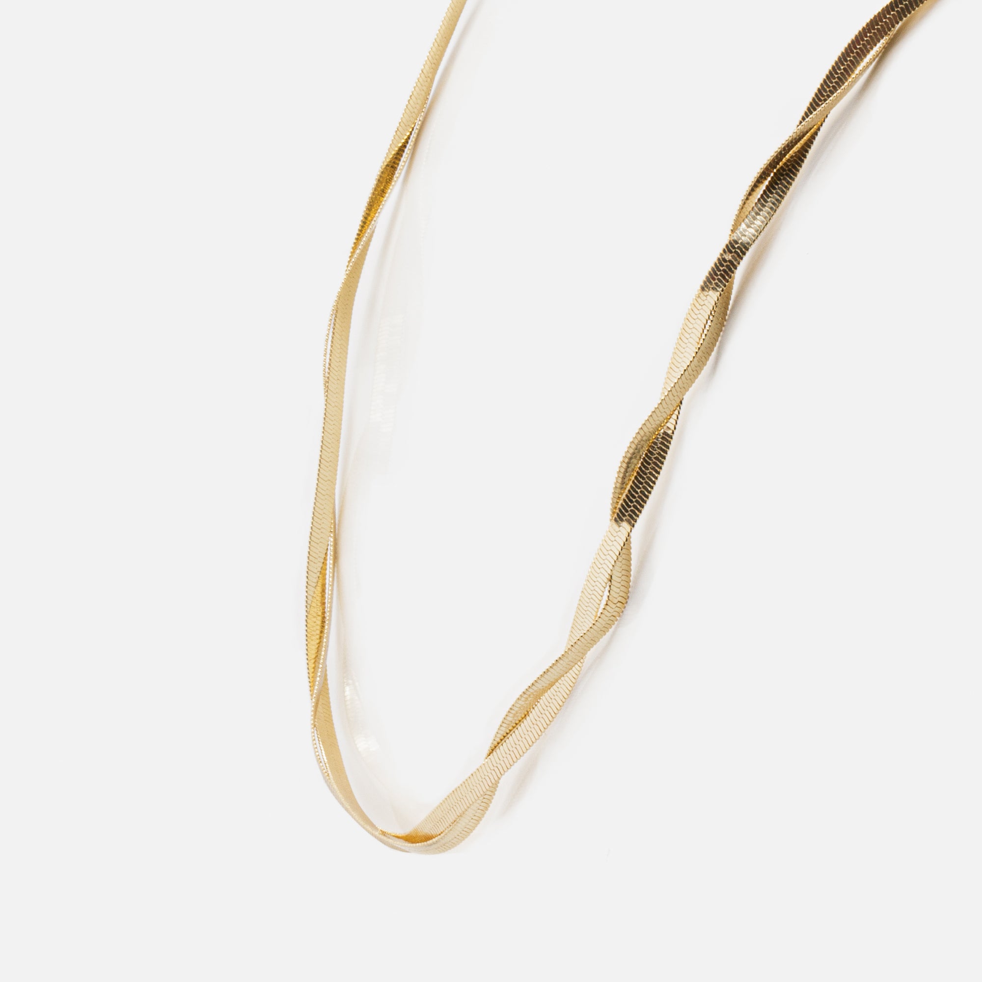 Gold Flat Twisted Serpentine Link Chains