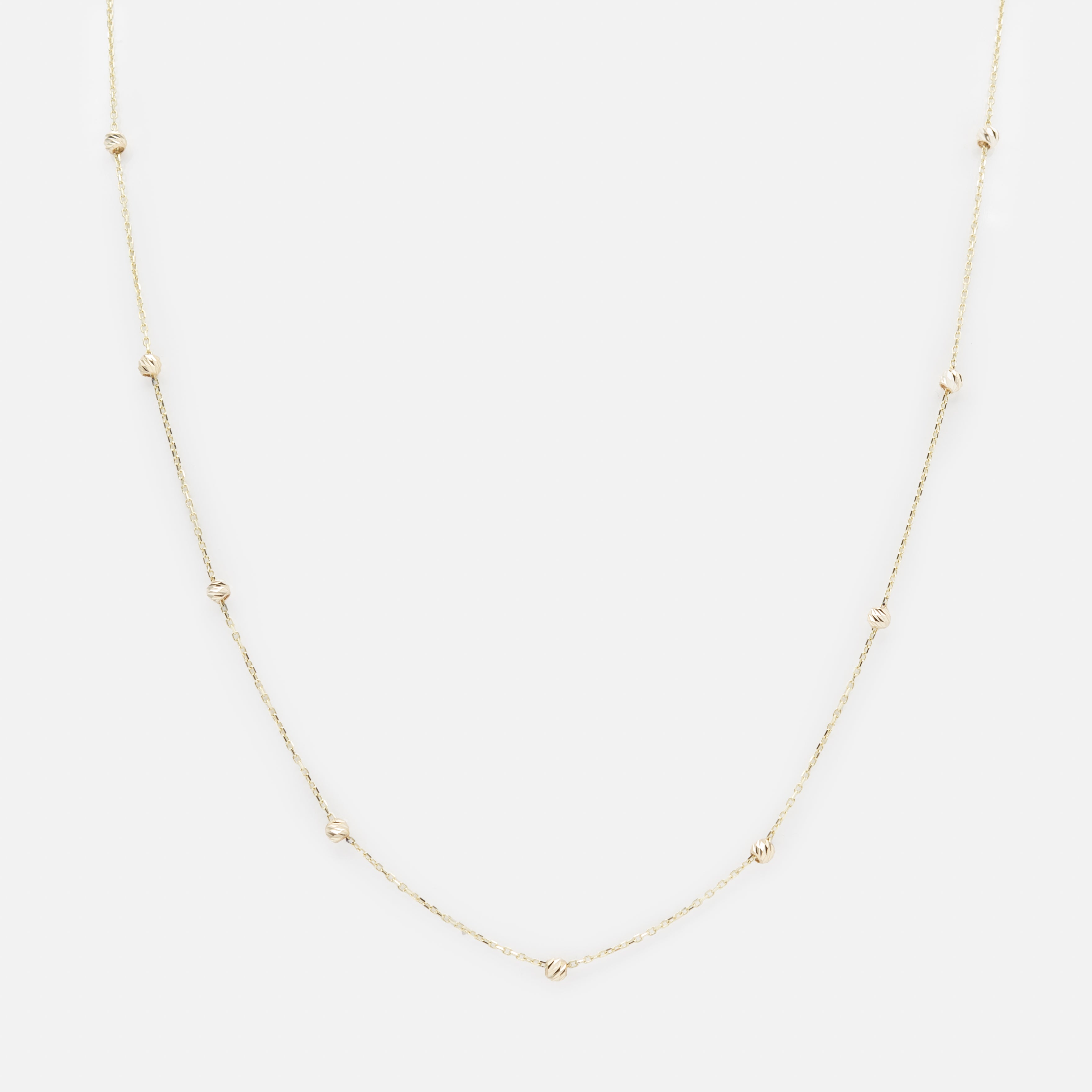 Chaîne 18 pouces avec petites billes texturées en or 10 carats