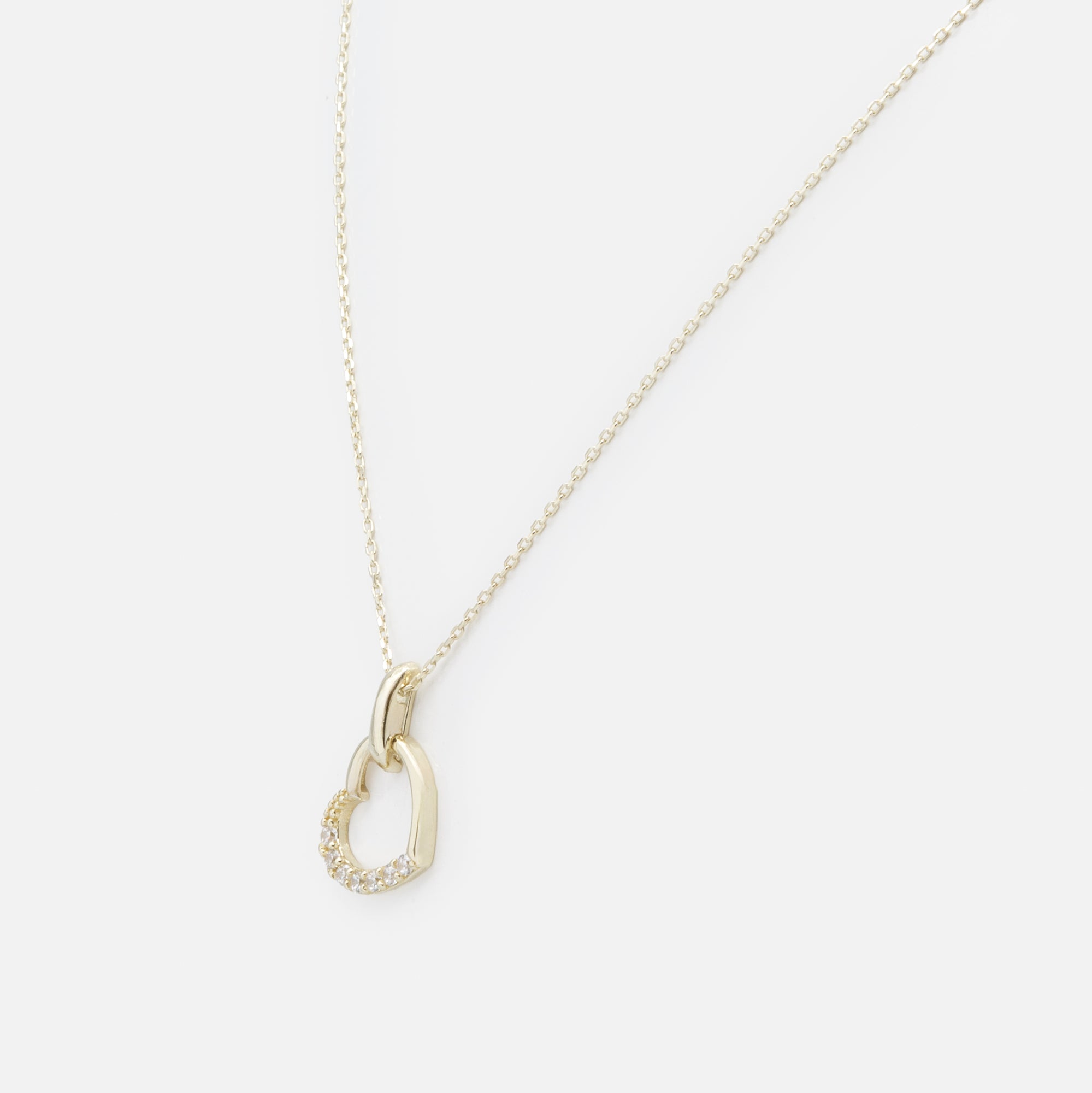 18-inch chain with heart and cubic zirconia in 10k gold