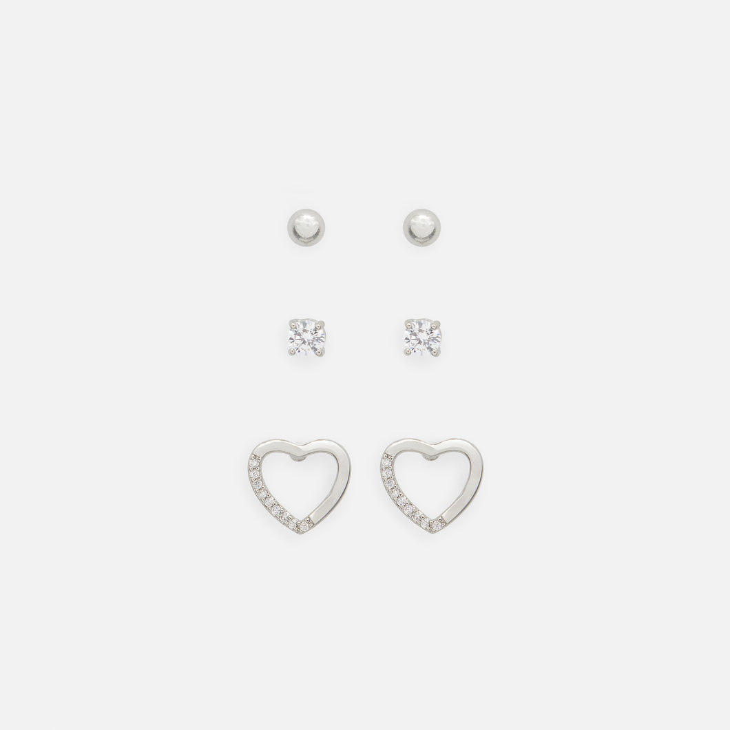 Trio de boucles d'oreilles argentées variées