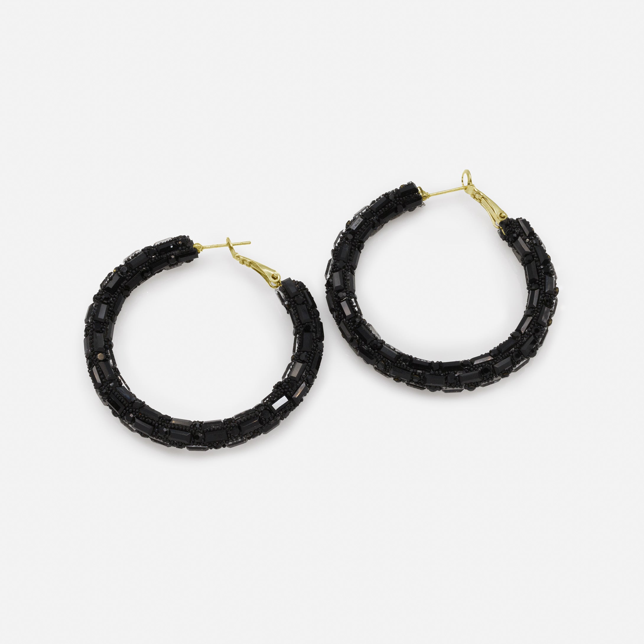 Boucles d'oreilles larges anneaux de billes noires