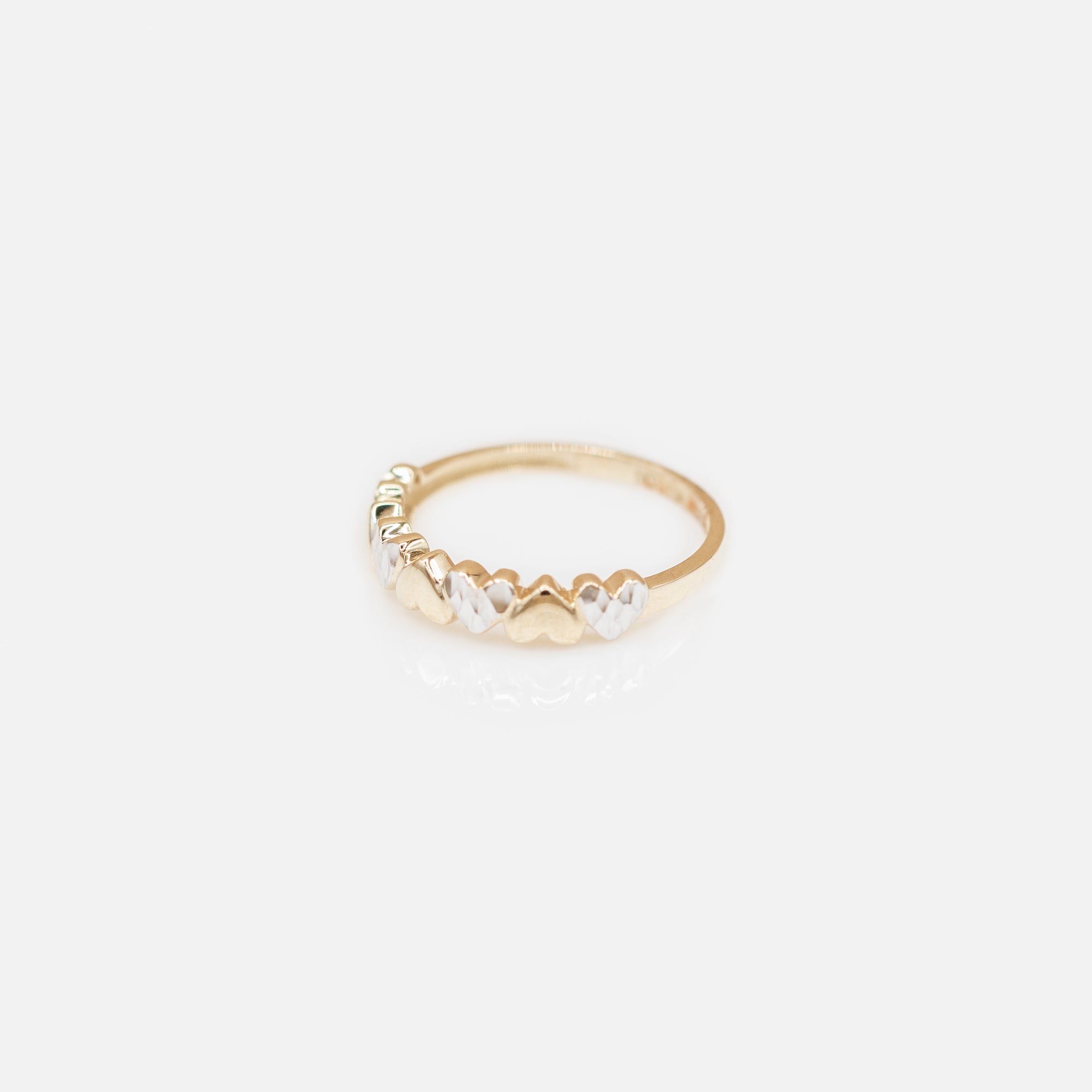 Hearts ring in 10k yellow gold