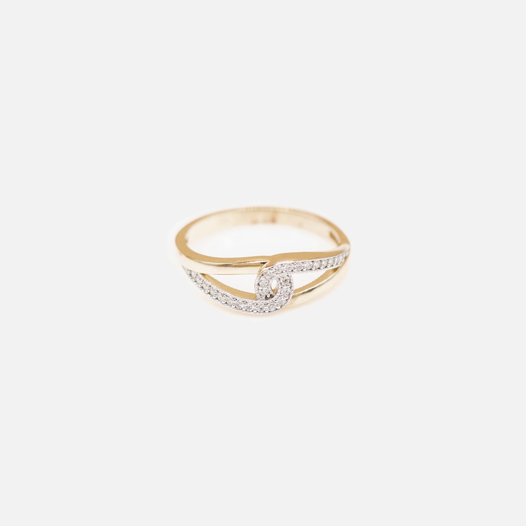 10k yellow gold crossed ring with stones