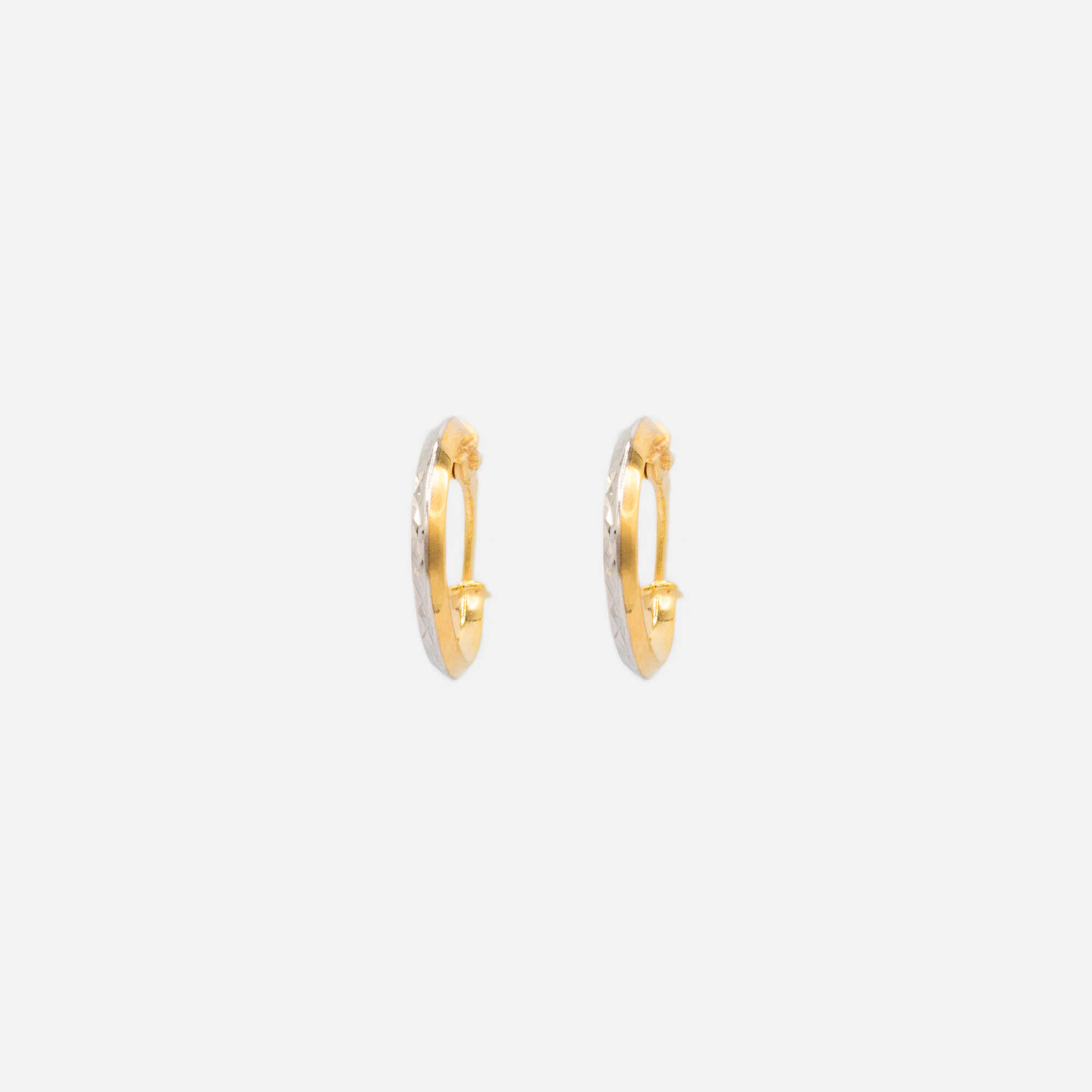 10KT Yellow Gold Polished 3mm Tube Hoop Earrings 10mm – LSJ