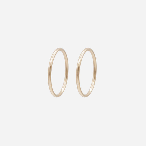 Load image into Gallery viewer, 12mm Leverback Earrings in 10k Gold
