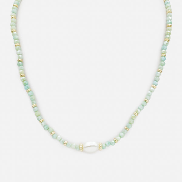Charger l&#39;image dans la galerie, Collier doré avec billes vertes et perle
