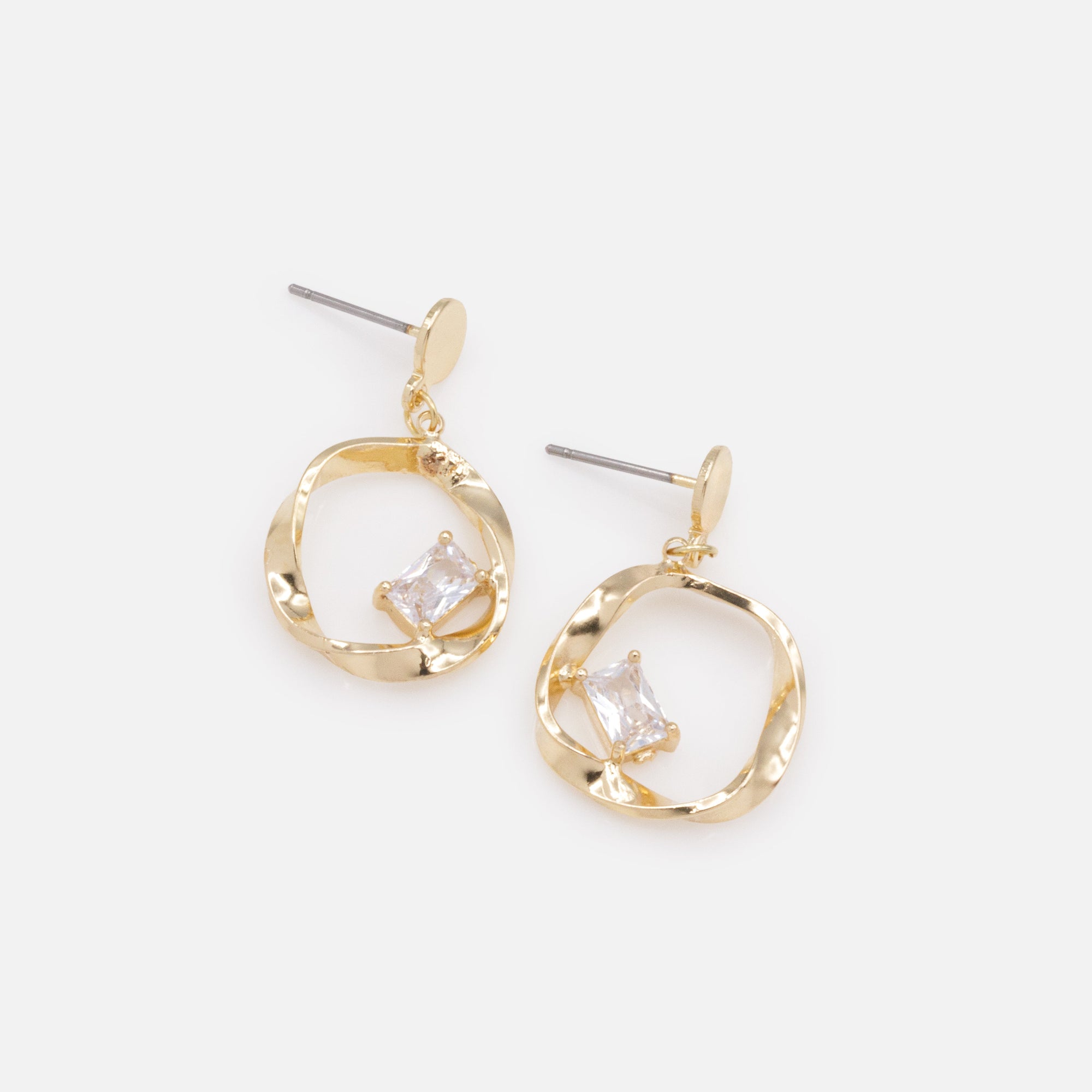 Boucles d'oreilles dorées cercle torsadé avec pierre translucide