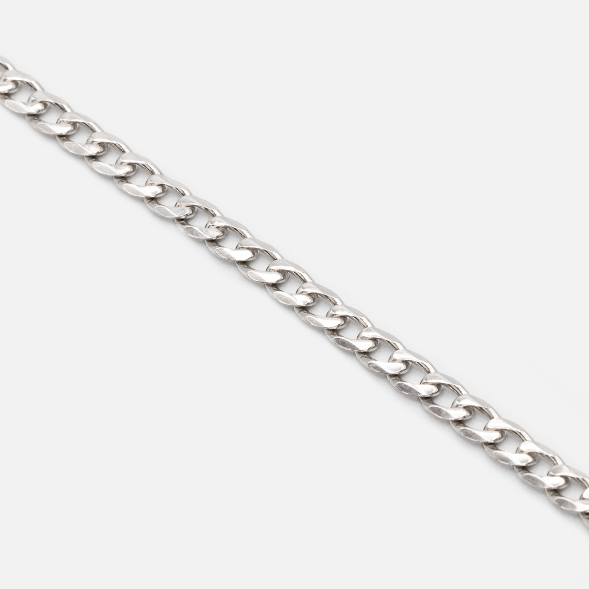 Flat sterling silver gourmet chain bracelet