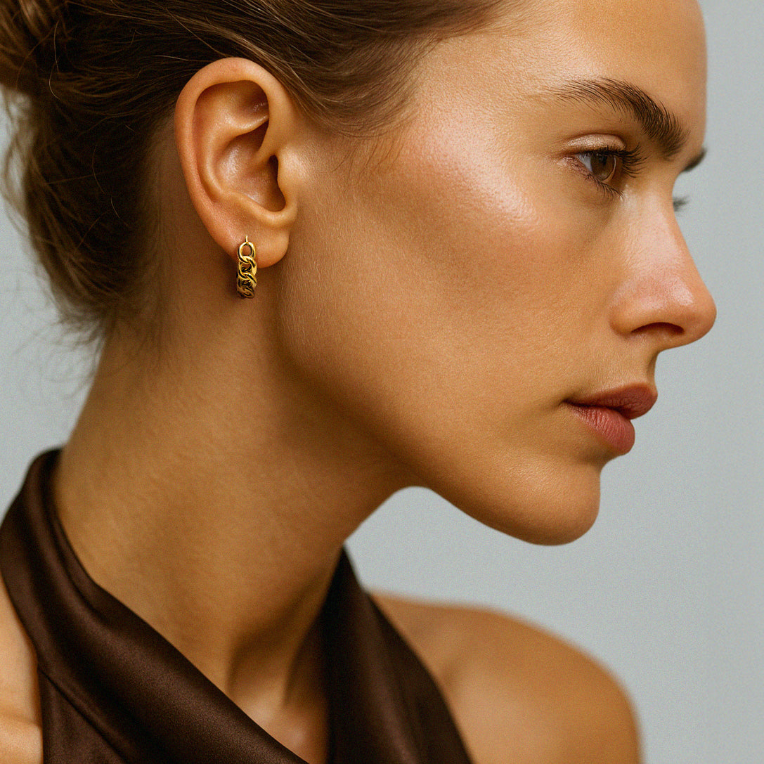 Boucles d'oreilles huggies 13 mm mailles gourmette en or vermeil