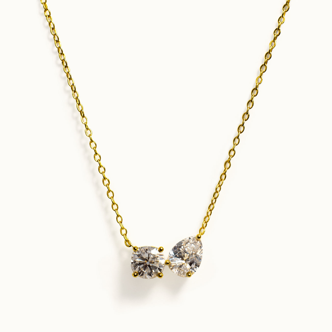 Collier en or vermeil avec duo de zircons cubiques