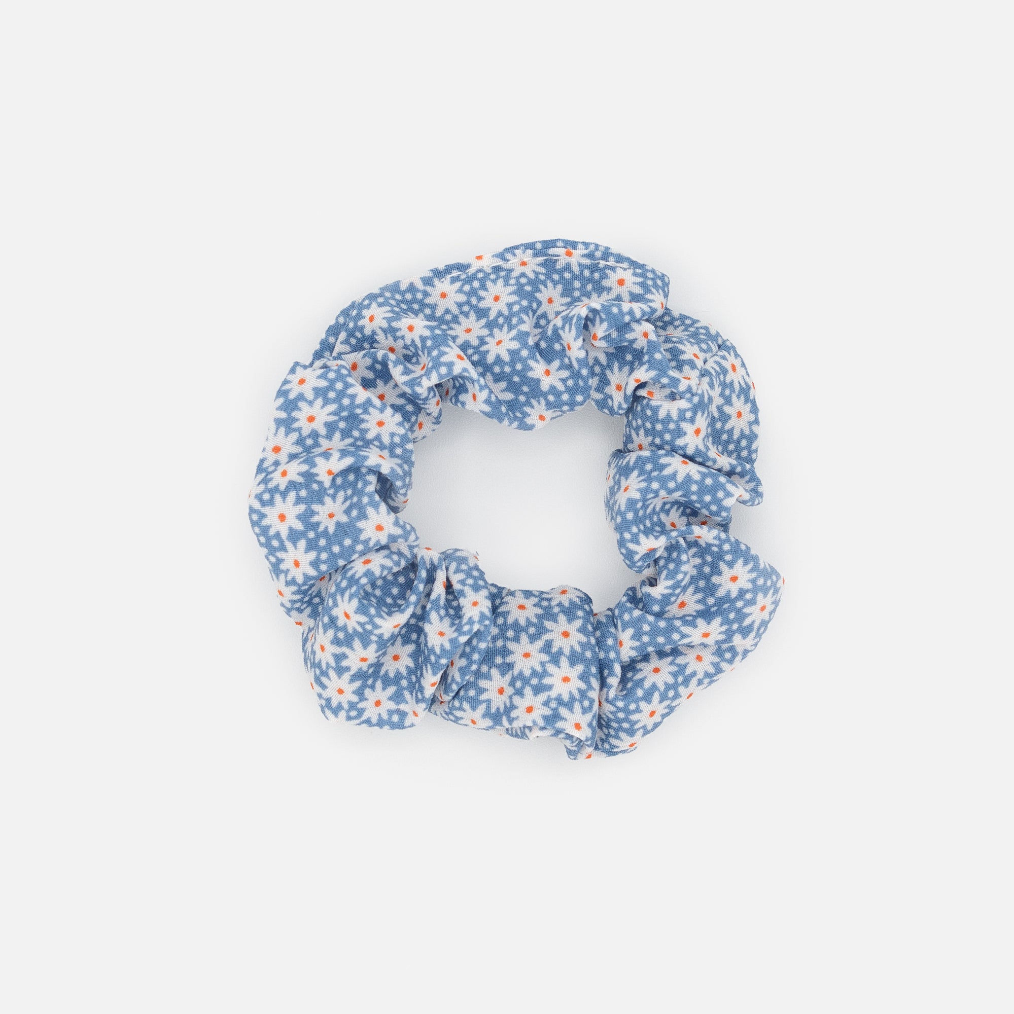 Trio of blue tones scrunchies with glitter and daisies
