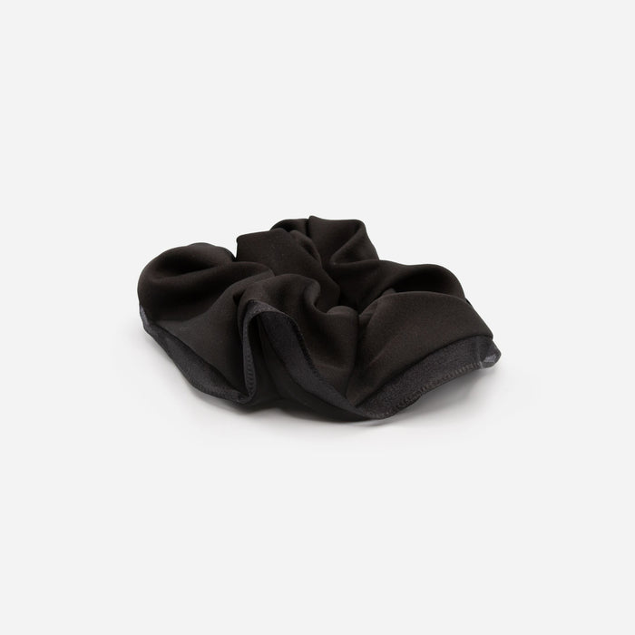 Chouchou noir avec bordure en filet