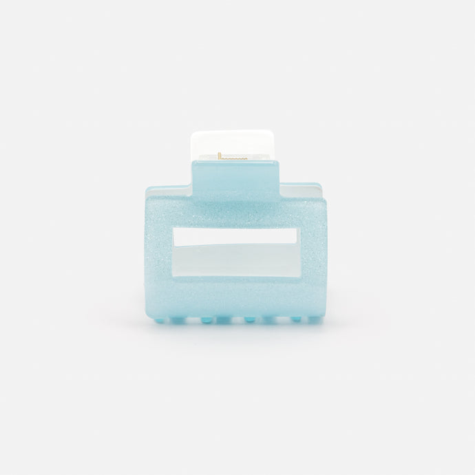 Moyenne pince scintillante bleu pâle