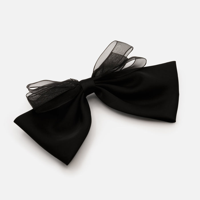 Pince boucle noire en satin et en organza