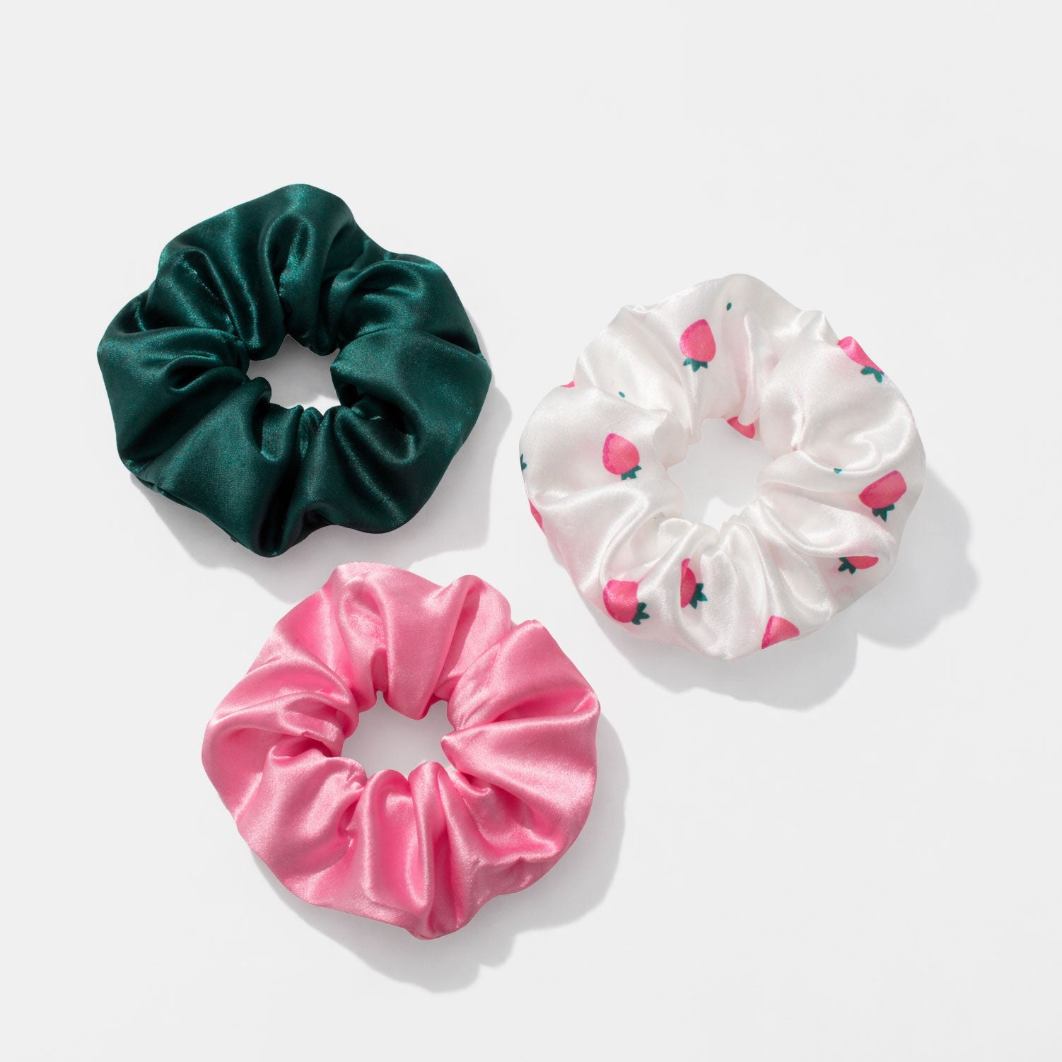 Trio de chouchous soyeux vert foncé, rose et imprimé