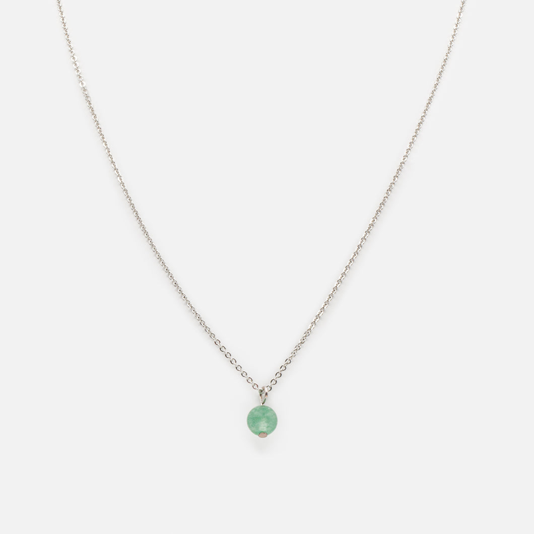 Collier argenté pendentif sphère turquoise