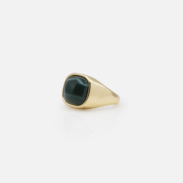 Load image into Gallery viewer, Golden open ring with green stone
