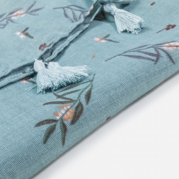 Load image into Gallery viewer, Light turquoise olive flower print scarf with tassels
